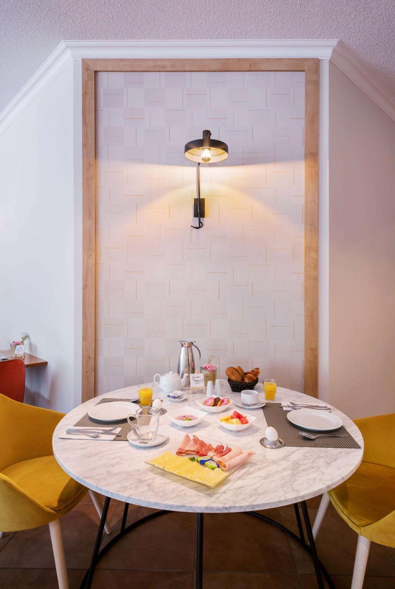 Hotel Bochum Wattenscheid Affiliated By Melia Bagian luar foto