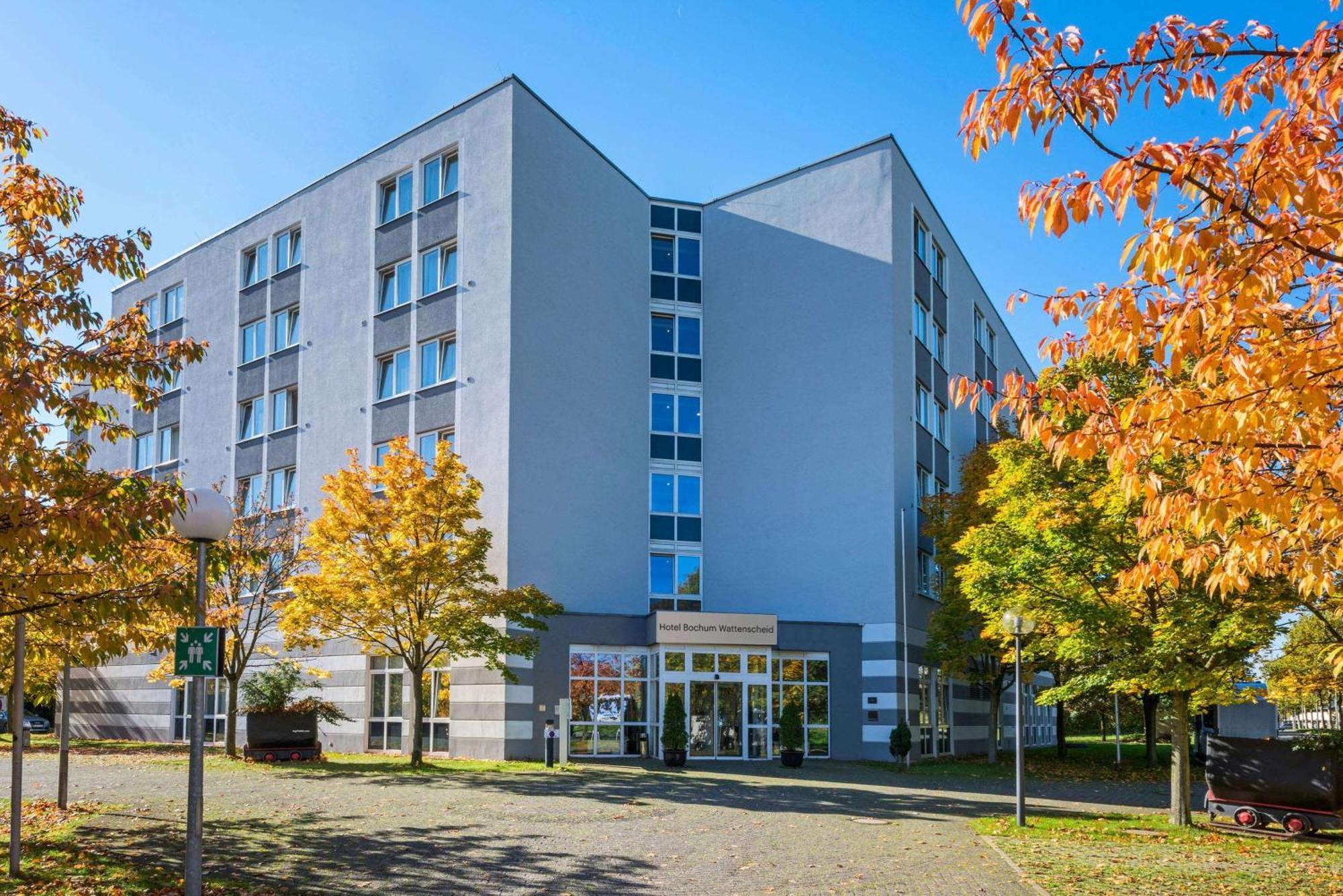 Hotel Bochum Wattenscheid Affiliated By Melia Bagian luar foto